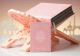 Box/Pack Cadeau Rose pour femme musulmane : Le Saint Coran Rainbow (Arc-en-ciel) Bilingue français/arabe, La Citadelle du Musulman et Porte Coran assortis