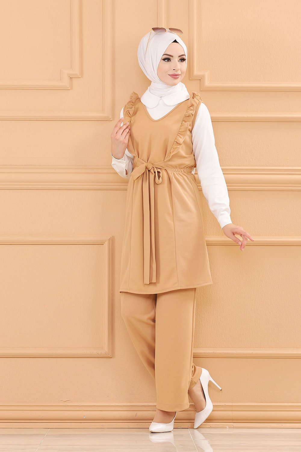 Ensemble casual femme veste et pantalon (Vetement Hijab) - Couleur beige -  Prêt à porter et accessoires sur