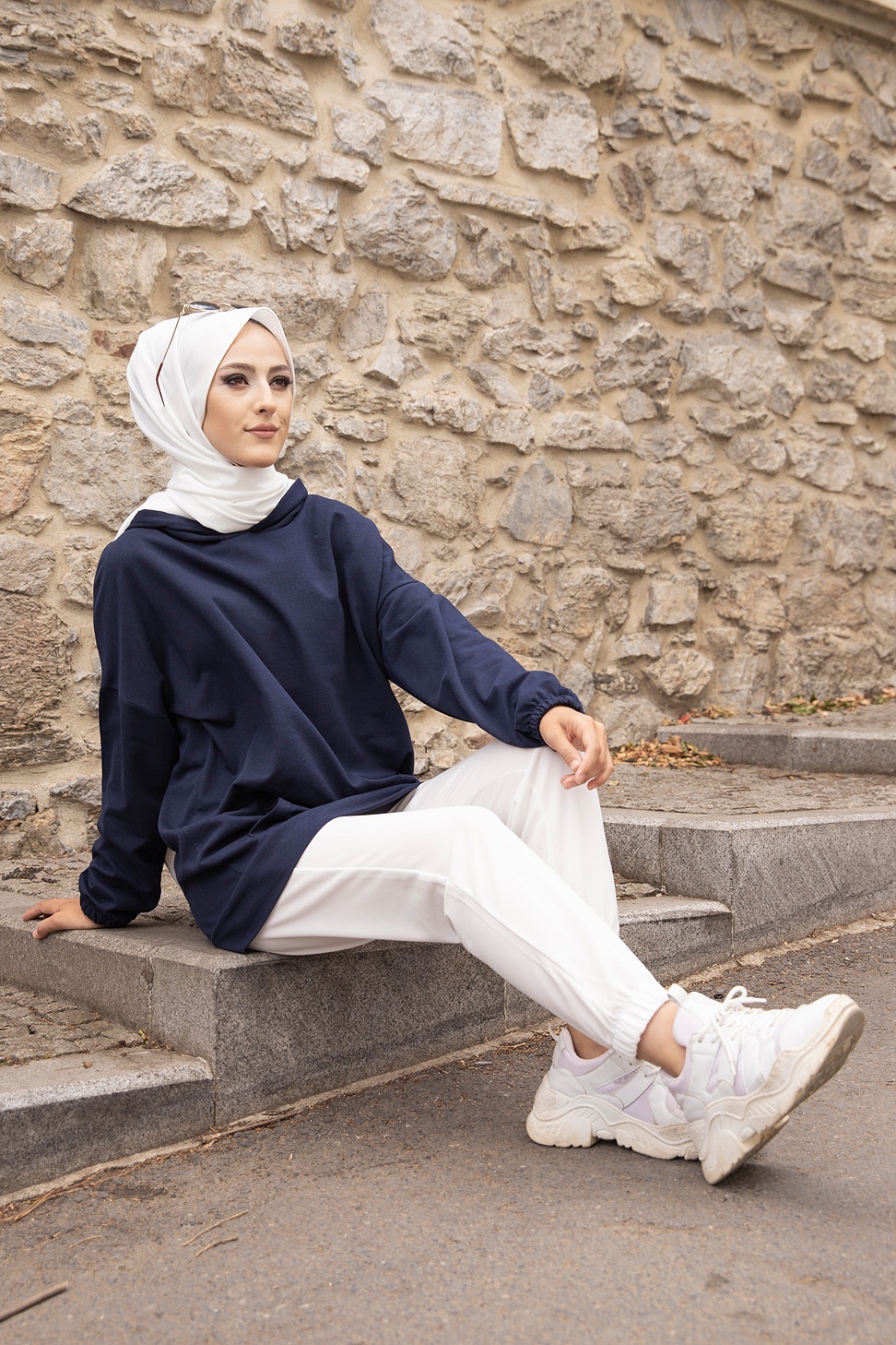 Tunique sport en coton - Sweat femme - Sweatshirts long avec capuche -  Couleur Bleu marine - Prêt à porter et accessoires